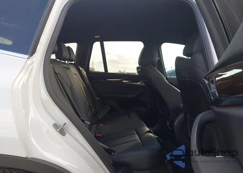 2022 BMW X3 Sdrive30I z USA, uszkodzony, nr VIN 5UX43DP01N9J26049